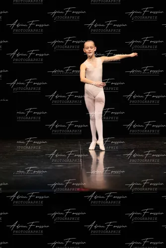 Produit bc-danse-2026 — 114-123 — Pierrot-3Q6A5411 Image