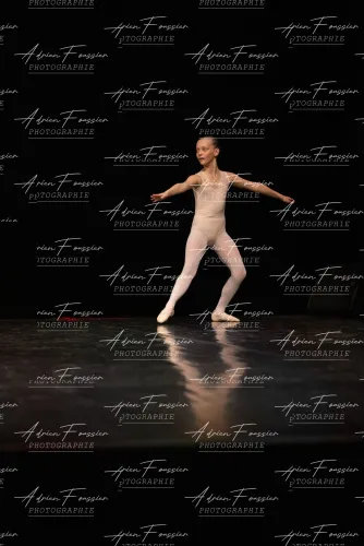 Produit bc-danse-2026 — 114-123 — Pierrot-3Q6A5415 Image