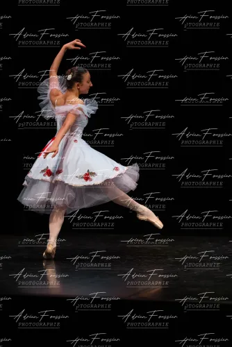 Produit bc-danse-2026 — 190-205 — Pierrot-3Q6A0070 Image