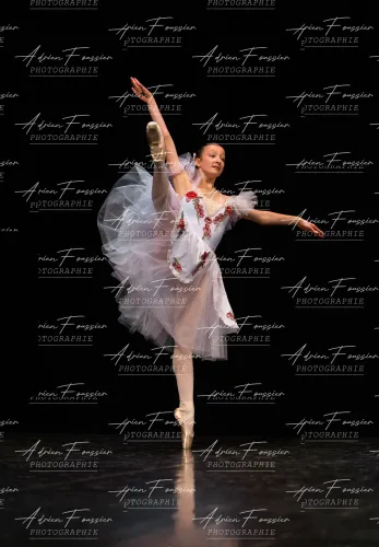 Produit bc-danse-2026 — 190-205 — Pierrot-3Q6A0083 Image