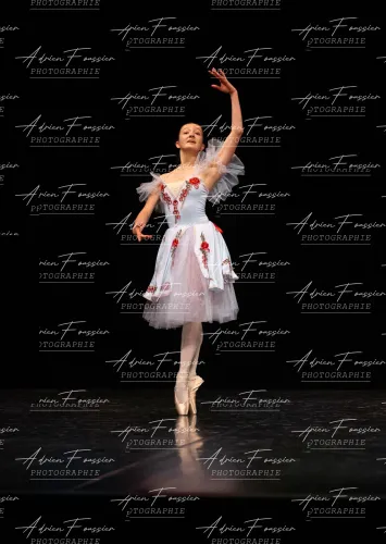 Produit bc-danse-2026 — 190-205 — Pierrot-3Q6A0113 Image