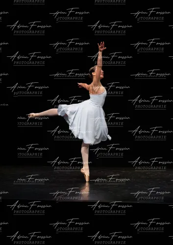 Produit bc-danse-2026 — 190-205 — Pierrot-3Q6A0211 Image